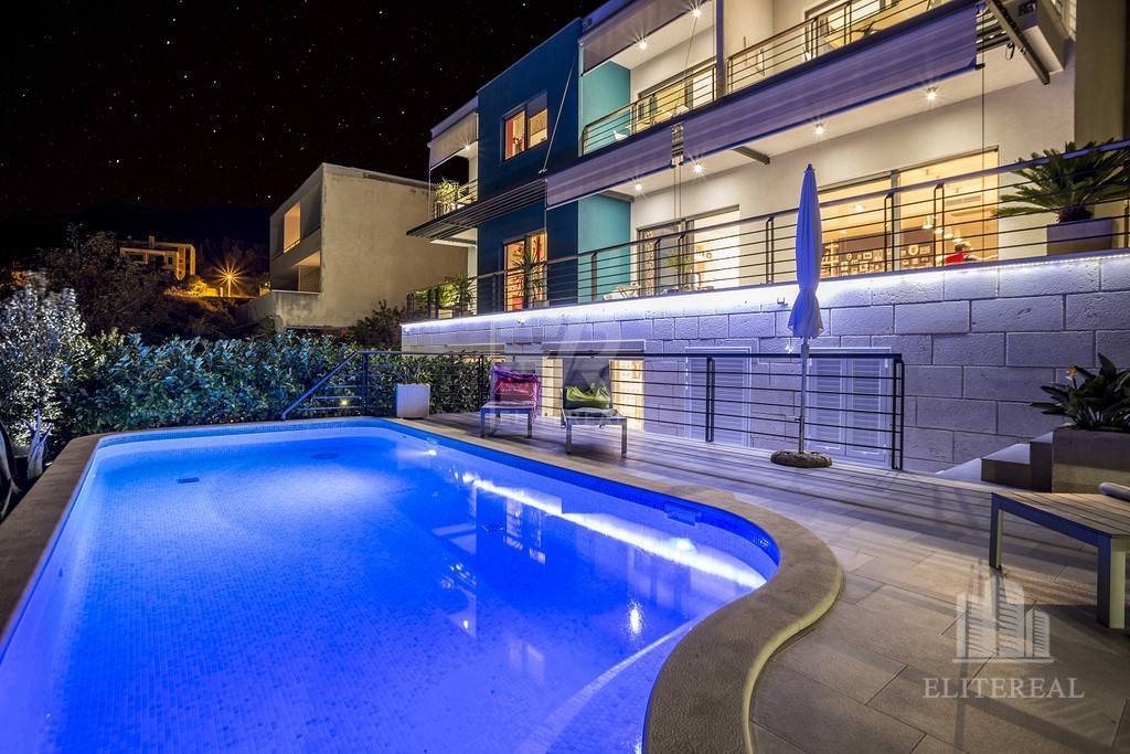 Luxusná vila, Krvavica - Chorvátsko