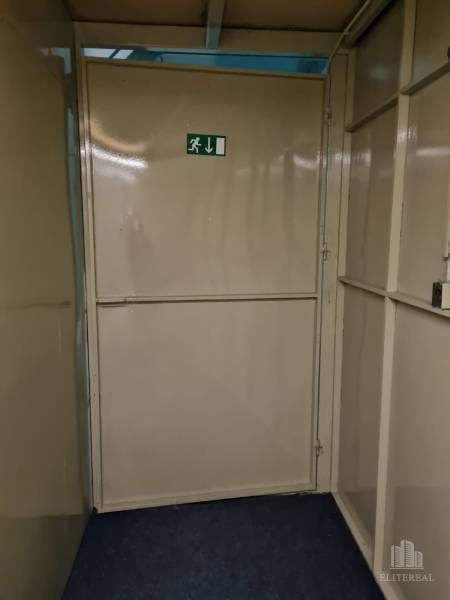 box 105.jpg